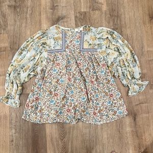 entro | Floral Boho balloon sleeve flowy top